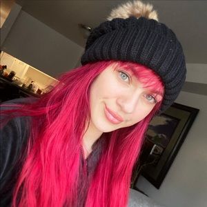 Meet your Posher, Shayna